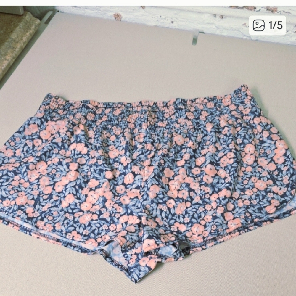 Gap Floral Running Shorts XXL - Picture 1 of 5